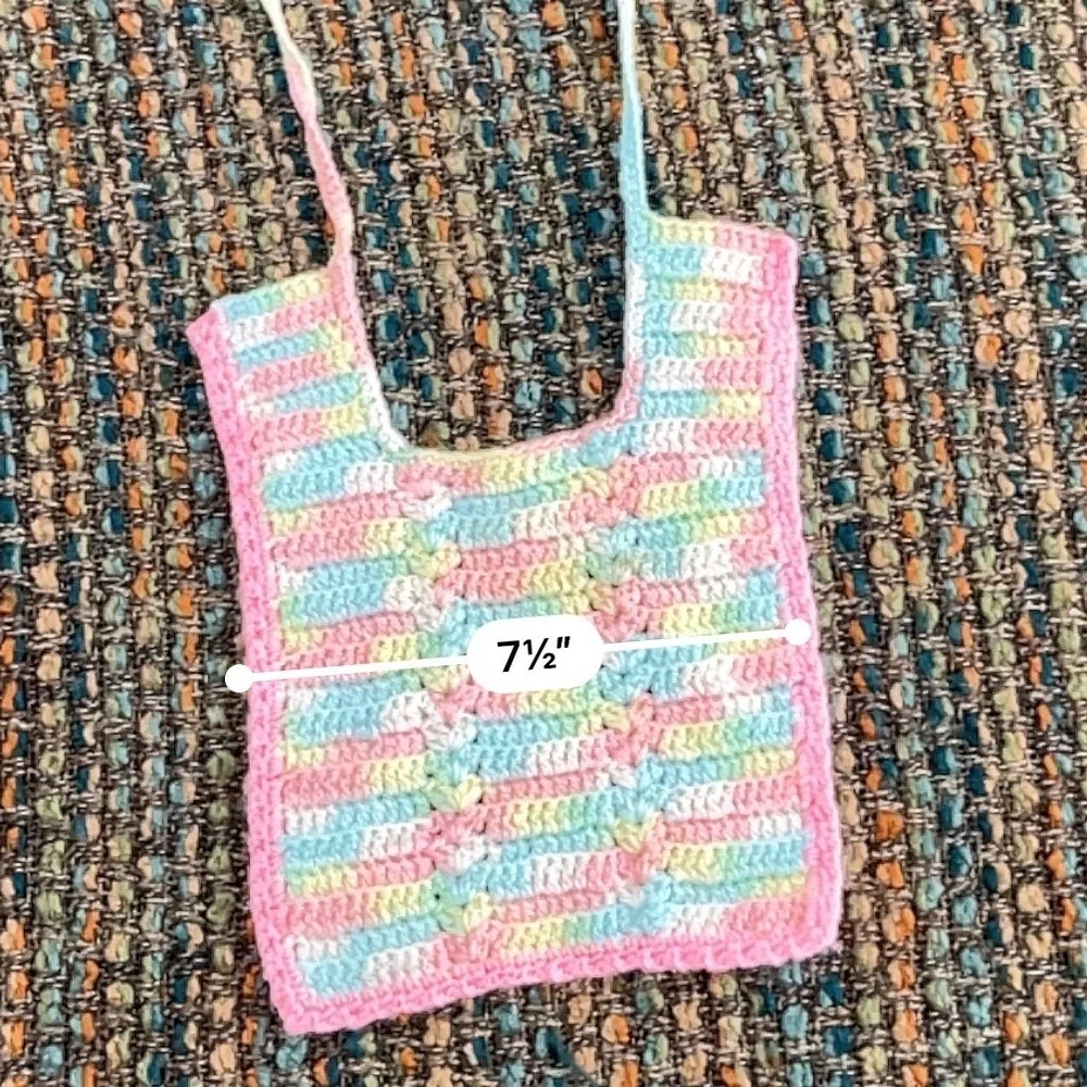 Two Vintage pastel baby bibs 🖤